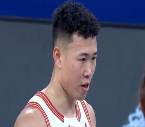 CBA廣東德比前瞻：胡明軒賀希寧上演國手對決徐杰能否狀態復蘇