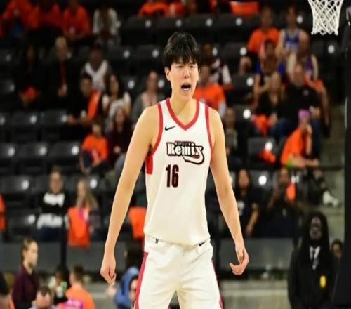 楊瀚森全場砍31分，打出發(fā)展聯(lián)盟最強(qiáng)一戰(zhàn)