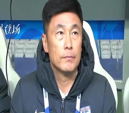 昔日國足希望星一場比賽低迷就被主帥拿下直接進不了中超大名單