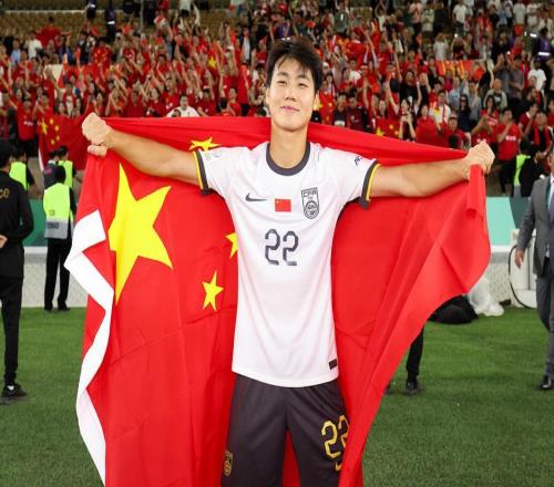 曾是大連太子！U23國足紅星中超連場枯坐板凳，新援夢游也不用他