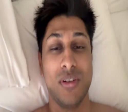 印度上單Dhokla曬照：我的Faker聯(lián)名雷蛇鼠標(biāo)