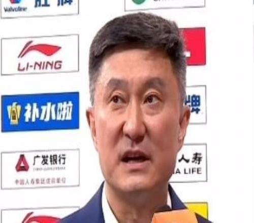 杜鋒:深圳隊的進步有目共睹,今晚的比賽贏得非常艱難