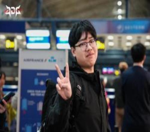 Xiaoxu更新社媒：安全到達巴西，兄弟們先鋒賽加油！