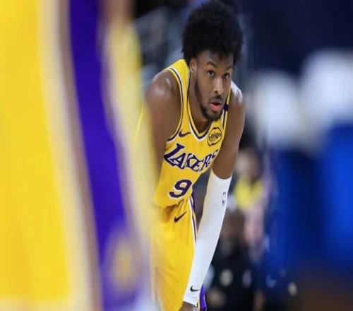 打臉質疑！場均15.5分+躋身180俱樂部，布朗尼不靠爹靠實力