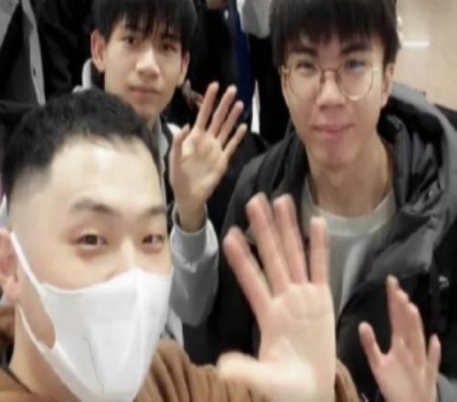 JDG發布選手動態：大部隊已tp到圣保羅！