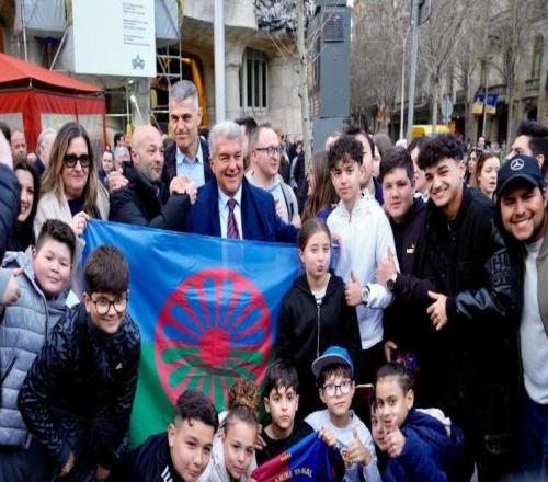 拉波爾塔:豐特先利用阿萊馬尼又搞哈蘭德鬧劇,他不配當主席