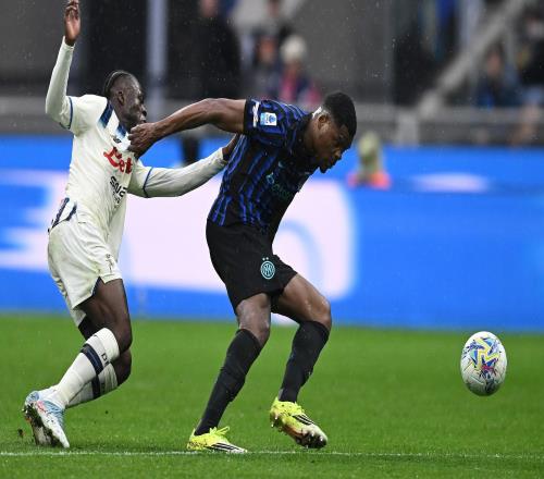 對判罰不滿，國米戰平亞特蘭大之后決定新聞沉默