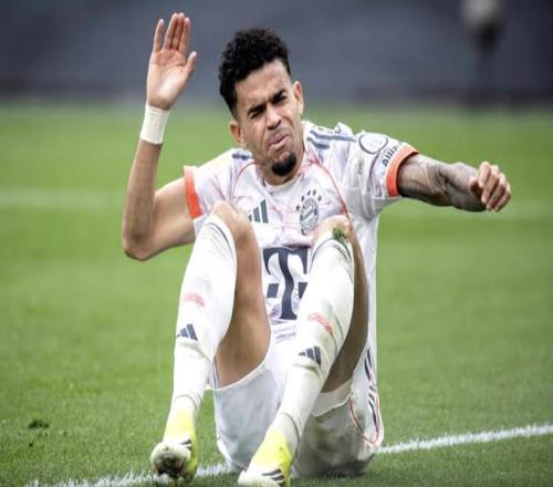 基米希談迪亞斯被罰下：不該給黃牌，布拉斯維奇的腳碰到他了