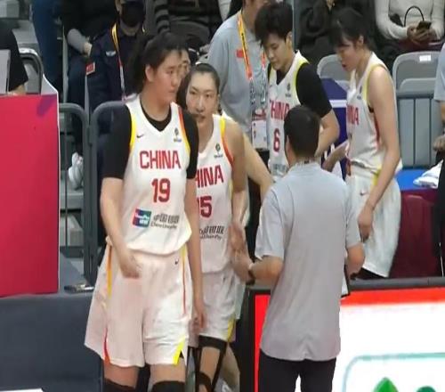 中國女籃8676第二勝！數(shù)據(jù)一目了然，不是張子宇，最大功臣是她