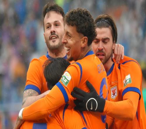 中超最新積分戰報：北京國安倒下，升班馬登頂，申花排名倒數第3