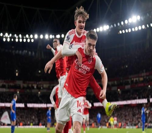 英超史上最年輕進(jìn)球者，推動阿森納向冠軍再進(jìn)一步