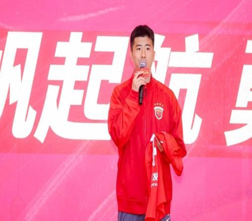 中乙首輪就遇“上海德比”，海港富盛經(jīng)開隊召回34歲李圣龍，原來是為沖甲