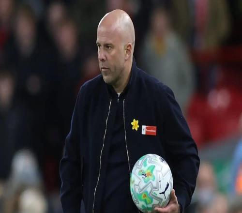 TA：球迷提前退場+噓聲，斯洛特需扭轉局面以挽回球迷信任