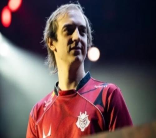 Caps：先鋒賽的目標(biāo)是奪冠，GEN很強(qiáng)但G2也有機(jī)會(huì)贏