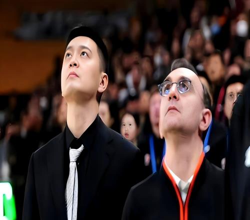 換帥如換刀！從6戰(zhàn)5負(fù)到6戰(zhàn)5勝，15分逆轉(zhuǎn)聯(lián)盟“硬骨頭”，真厲害