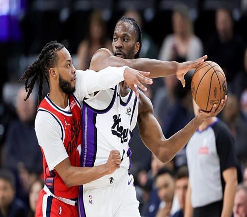 打出超級兩雙的驚艷數據！國王鋒線大將簡直是打爆了快船的防線