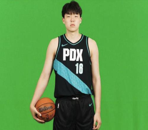 楊瀚森砍13+7+3+2，率隊122129惜敗！開拓者2號單打獨斗，太搶戲