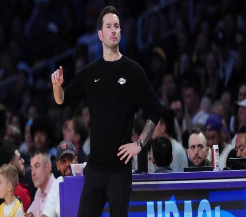 湖人隊驚險戰(zhàn)勝掘金隊后，雷迪克向媒體提出了一個有趣的問題