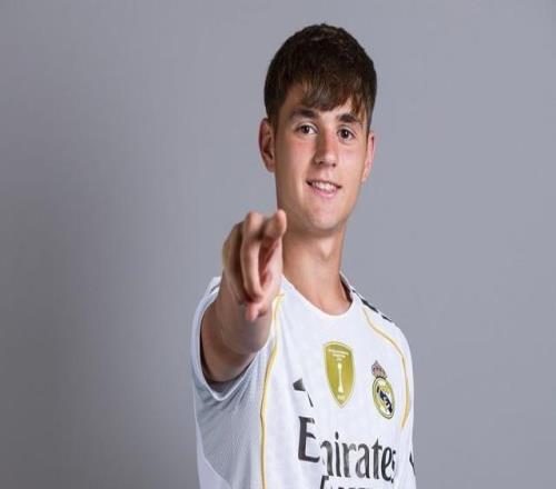 姆總傷愈戰曼城！皇馬大名單連刮4張18歲彩票，底牌有多硬