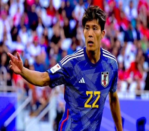 富安健洋：我想入選日本世界杯大名單，但目前我只考慮俱樂部