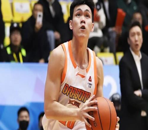 龐崢麟是真硬！末節(jié)獨砍16分幫助球隊險勝四川，救了易立一命！