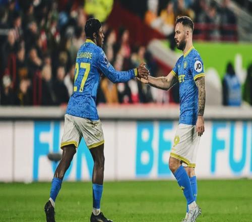 讓2追2逼平小蜜蜂！狼隊近5輪搶8分仍墊底，英超保級格局大亂！