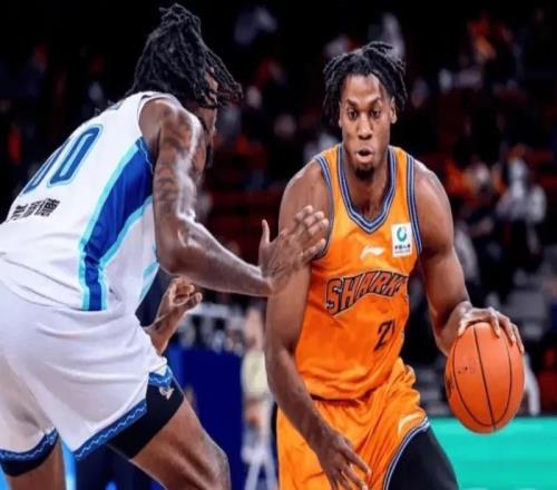 上海8480逆轉青島3喜1憂！劉錚+2大外狀態極佳，小外卻曝弊端！