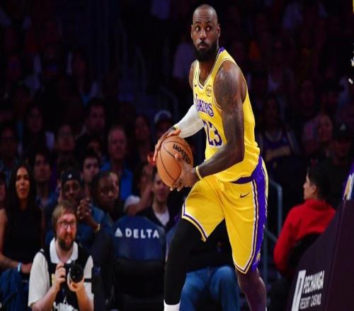 比爾西蒙斯：詹姆斯的傷病來得正是時候，回湖人隊后成第3選擇