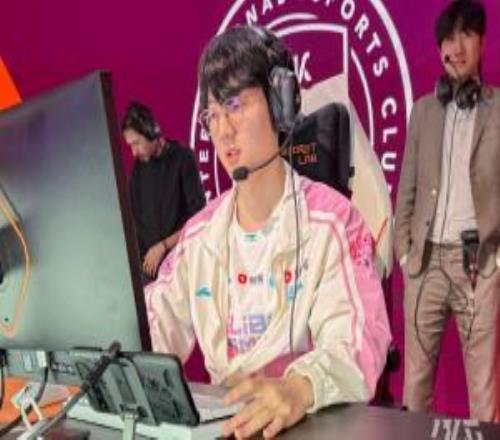 先抑后揚！Viper兩局被對手暴打但后續(xù)操作拉滿狂砍20殺