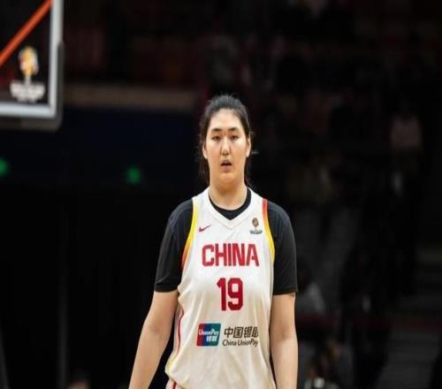 宮魯鳴：張子宇是世界獨(dú)一無(wú)二的人才我們希望她控制范圍大一點(diǎn)