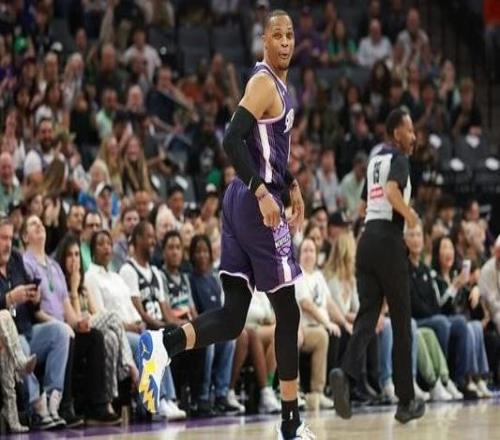 威少助攻數升歷史第五連超兩位歷史名宿