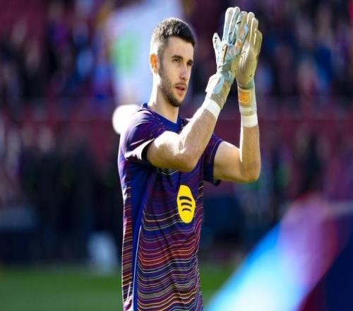 世體：巴薩南看臺新增“霍安加西亞出自拉瑪西亞”的助威曲