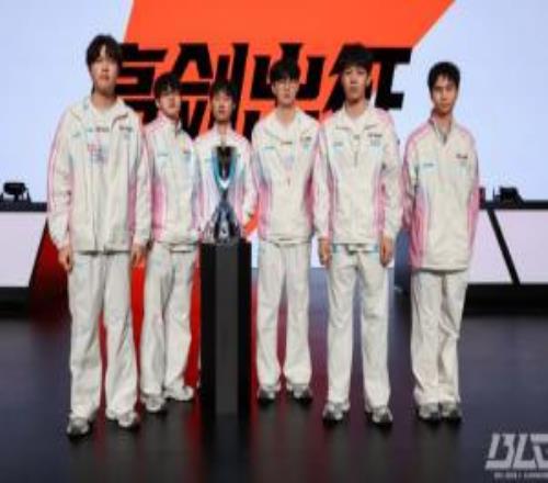 不是一個級別啊！LPL與LCK的近兩年BO5勝率僅有10%