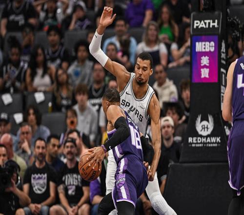 21戰19勝，文班已考慮季后賽！馬刺3大優勢連破紀錄威少成背景板