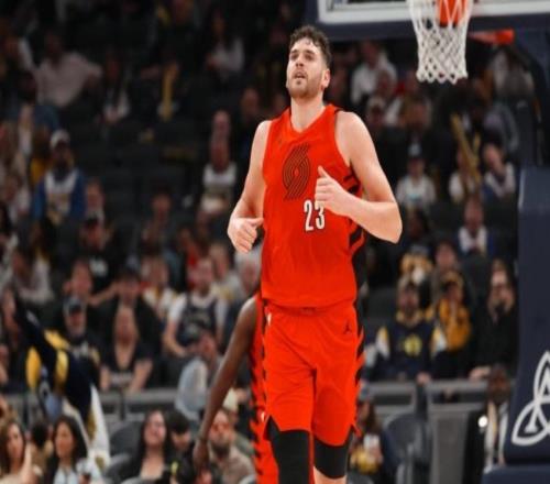 頭都打腫了！開拓者又贏一場，楊瀚森還是無法登場！