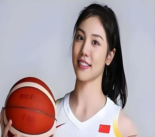 中國女籃出線僅2天，無緣世界杯最熱門的隊員曝光，數(shù)據(jù)一目了然