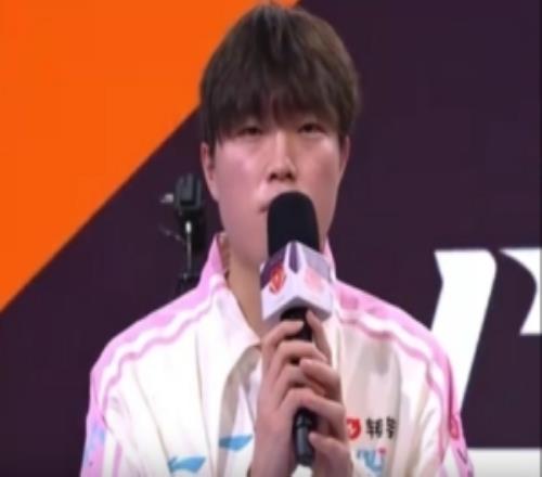 Bin賽后采訪：G2比BFX弱橫掃他們很正常，年輕選手要自信