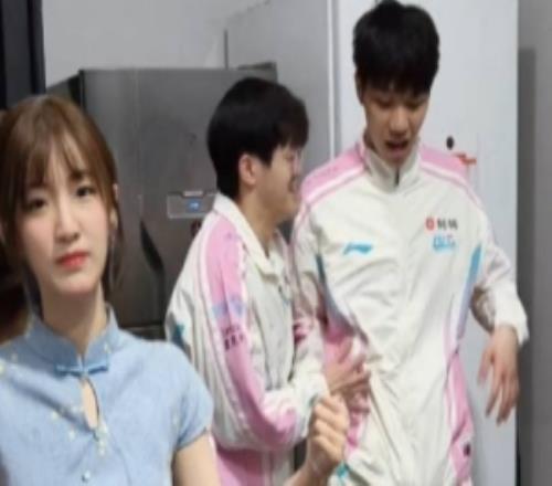 夏安分享與xun、ON整活視頻：今天教大家怎么gank頂級(jí)野輔