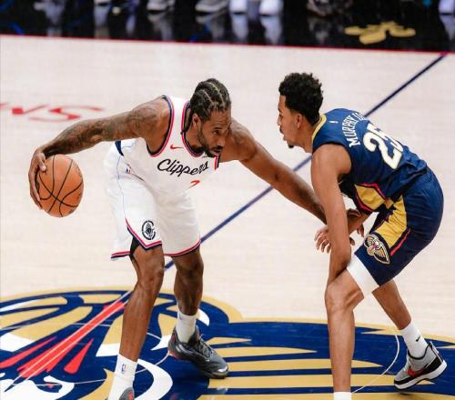 大爆冷!快船遭魚腩18分逆轉(zhuǎn)小卡25+8末節(jié)0出手泰倫盧又犯老毛病