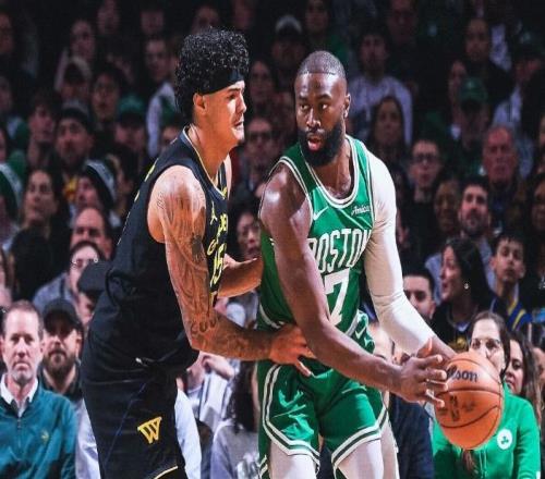 杰倫布朗32+6+5躋身隊(duì)史前十，波神戰(zhàn)舊主打鐵，凱爾特人大勝勇士