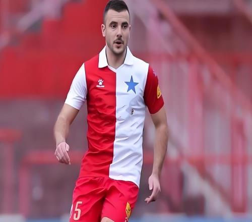 意外!他上賽季在魯能出場時(shí)間還不如彭嘯多,如今卻成玉昆隊(duì)主力