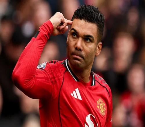 卡塞米羅親自舉薦接班人,曼聯(lián)求購(gòu)新援遭皇馬攪局