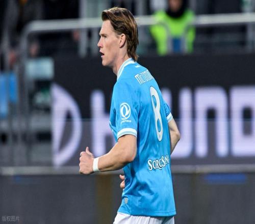 意甲最新積分戰報曼聯舊將閃擊那不勒斯4連勝超AC米蘭升至第2