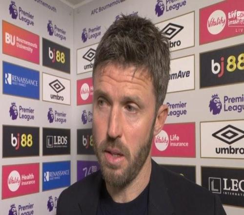 卡里克談爭議判罰：兩次情況幾乎完全一樣，總有一個判錯了