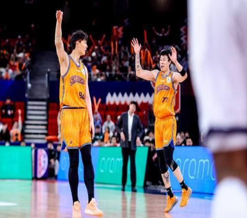 CBA排名太亂！上海大勝第一太穩，遼寧強勢反彈，首鋼被打回原形