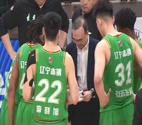 15分大逆轉！北京男籃力克遼寧，趙睿34分大爆發，趙繼偉26分！