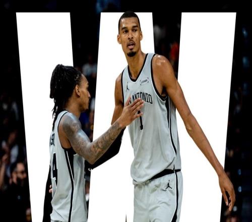 文班敲響季后賽戰鼓！官方曬1.1秒后仰絕殺馬刺22戰20勝創紀錄