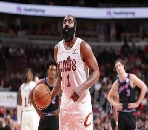 63+12+15！哈登瘋狂大爆發(fā)，連續(xù)兩場打炸，1數(shù)據(jù)追平庫里歷史第1