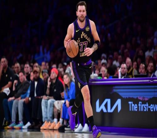 背靠背100分，獨行俠追悔莫及！盤點NBA歷史上那些自廢武功大交易