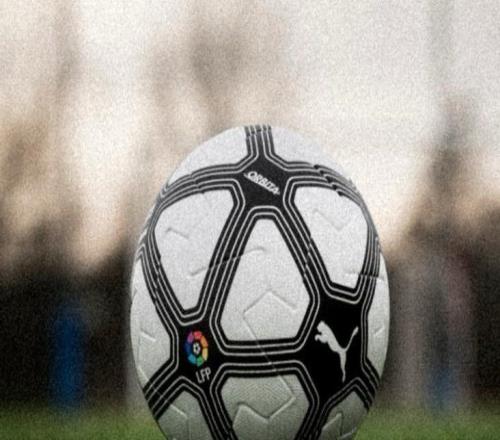 致敬歷史，西甲聯(lián)賽官方公布復(fù)古比賽日用球